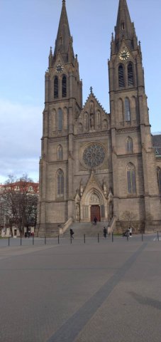 Roman Krasovskyi - student zarządzania PWSTE w Jarosławiu na poziomie magisterskim spędził semestr letni 2019/2020 na czeskim Metropolitan University Prague ! ! !